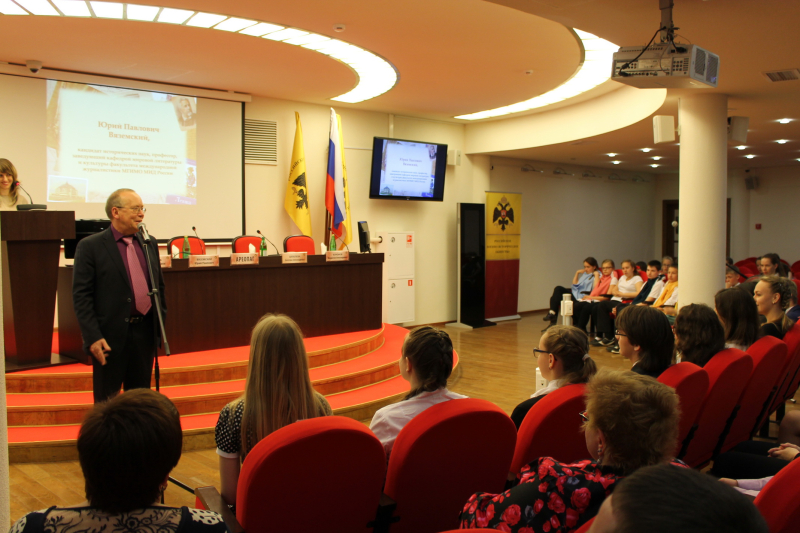 Популярная интеллектуальная телепрограмма «Умники и умницы» в Тульском музее оружия Тульский Государственный Музей Оружия