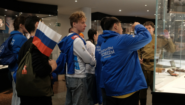 По традиции в День Победы в нашем музее проводятся интерактивные тематические костюмированные экскурсии «Оружие Победы» и «Подвиг тульских оружейников в годы Великой Отечественной войны» Тульский Государственный Музей Оружия