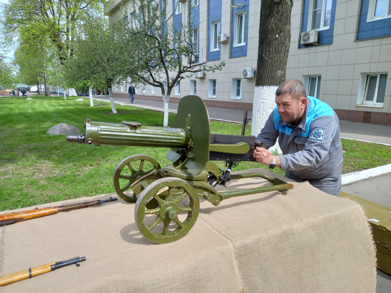Тульский музей оружия провел выездную интерактивную выставку «Стрелковое оружие Великой Отечественной войны» в АО «НПО «СПЛАВ» им. А.Н. Ганичева» Тульский Государственный Музей Оружия