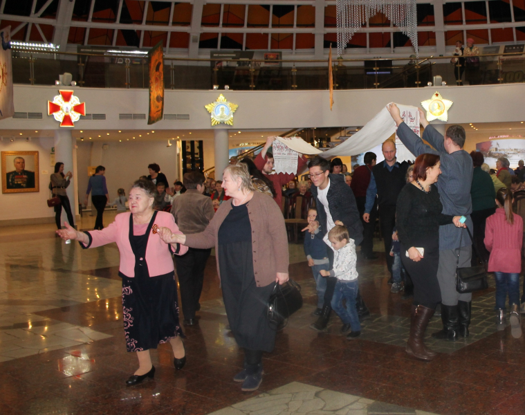 «Целуйте руки матерям своей любовью Вас хранящих!» - творческий вечер в музее оружия, посвященный Международному дню матери. Тульский Государственный Музей Оружия