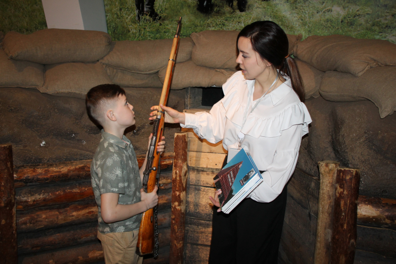 Торжественная церемония награждения участников творческих мастер-классов «Сохраняя традиции» для детей с ограниченными возможностями здоровья Тульский Государственный Музей Оружия