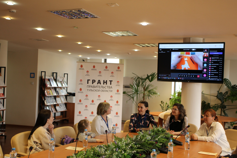 Торжественная церемония награждения участников творческих мастер-классов «Сохраняя традиции» для детей с ограниченными возможностями здоровья Тульский Государственный Музей Оружия