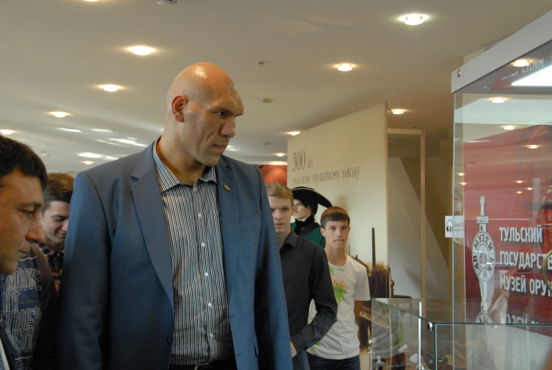 Николай Валуев в Тульском музее оружия! Тульский Государственный Музей Оружия