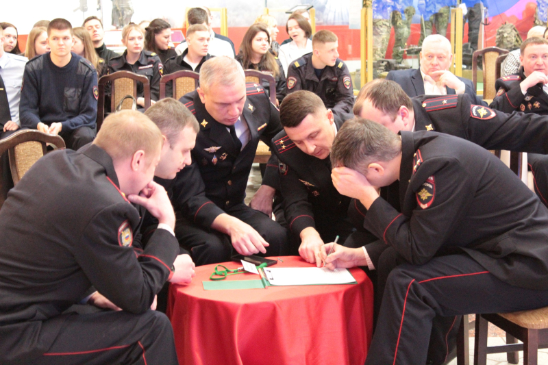 Исторический интеллектуальный блиц-турнир в День защитника Отечества в Тульском музее оружия! Тульский Государственный Музей Оружия