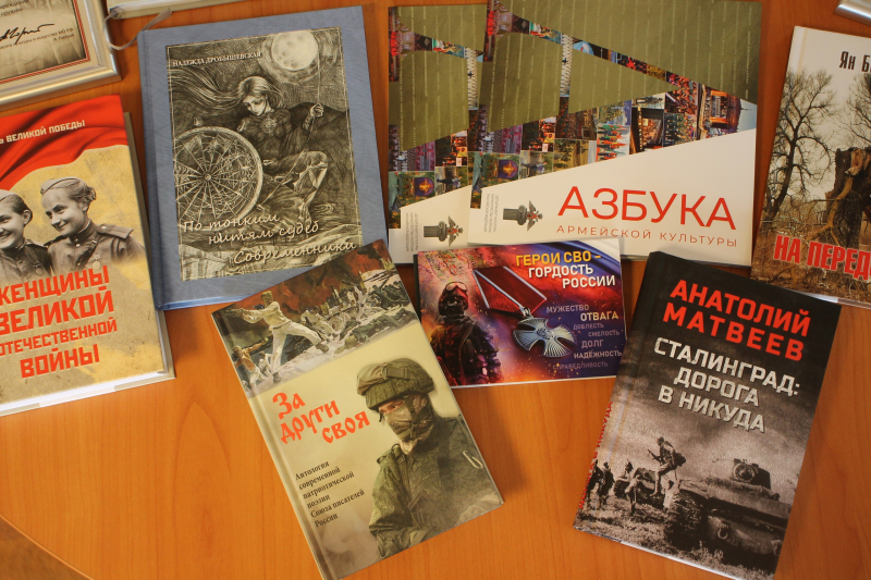 Позывной «КУЛЬТУРА»! Тульскому государственному музею оружия вручены дипломы победителей регионального конкурса проектов, инициатив и разработок библиотек по военно-патриотическому воспитанию Тульский Государственный Музей Оружия