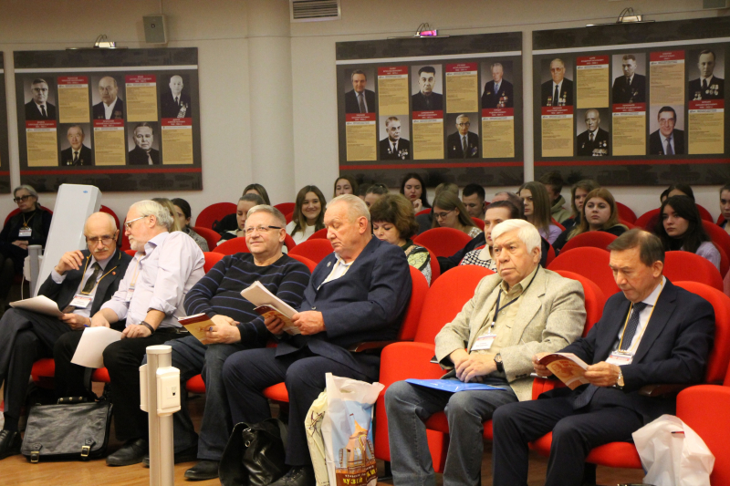 В Тульском музее оружия дан старт проведению юбилейной X Международной научно-практической конференции «Мир оружия: история, герои, коллекции» Тульский Государственный Музей Оружия