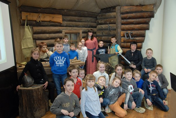 Из дерева и кожи. Мастер-класс профессионала. Тульский Государственный Музей Оружия