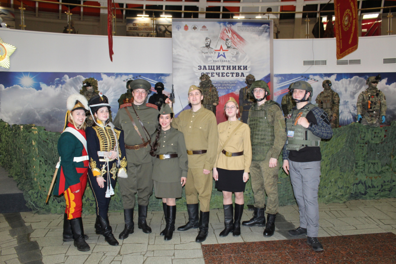 В течение дня и «Ночи музеев» Тульский государственный музей оружия принял более 7 600 посетителей! Тульский Государственный Музей Оружия