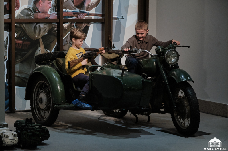 В течение дня и «Ночи искусств» Тульский государственный музей оружия радушно принял более 9 700 посетителей. Тульский Государственный Музей Оружия