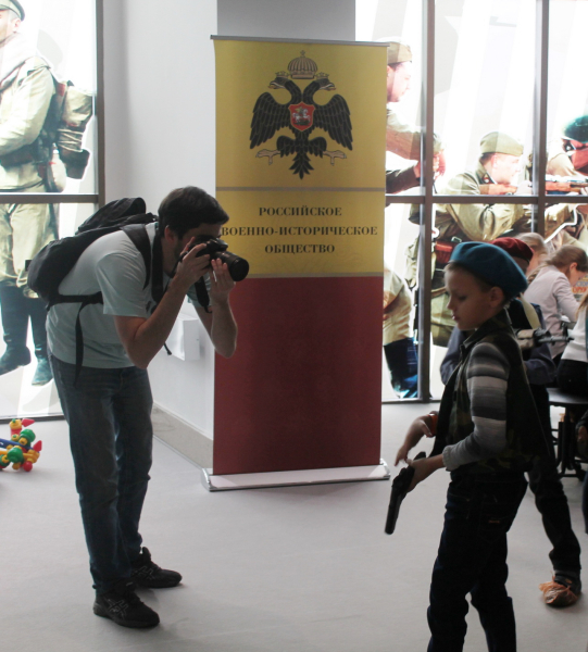 Корреспонденты Информационного агентства России «ТАСС» познакомились с новой экспозицией музея оружия Тульский Государственный Музей Оружия