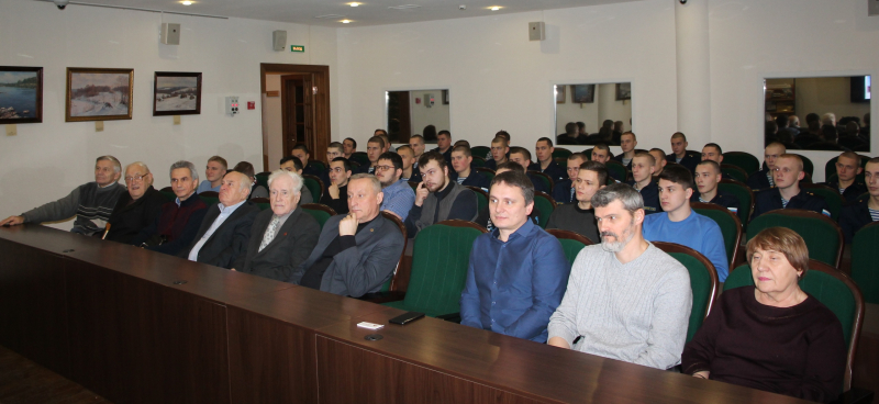 «…эта работа станет еще одной ступенью в исследовании необъятного мира истории автомата, созданного М.Т. Калашниковым» Тульский Государственный Музей Оружия