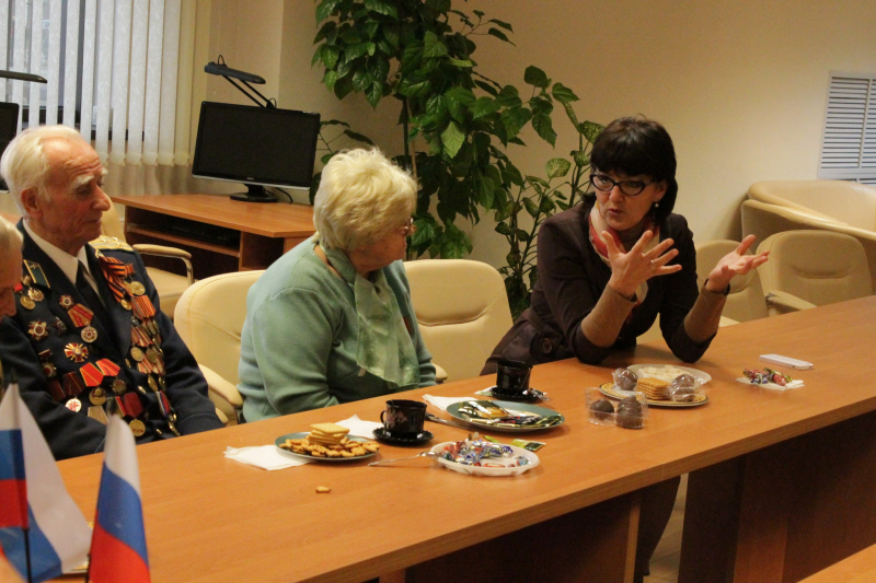 «Нас выручала дружба фронтовая, Она и нынче нас не подведёт…» Тульский Государственный Музей Оружия