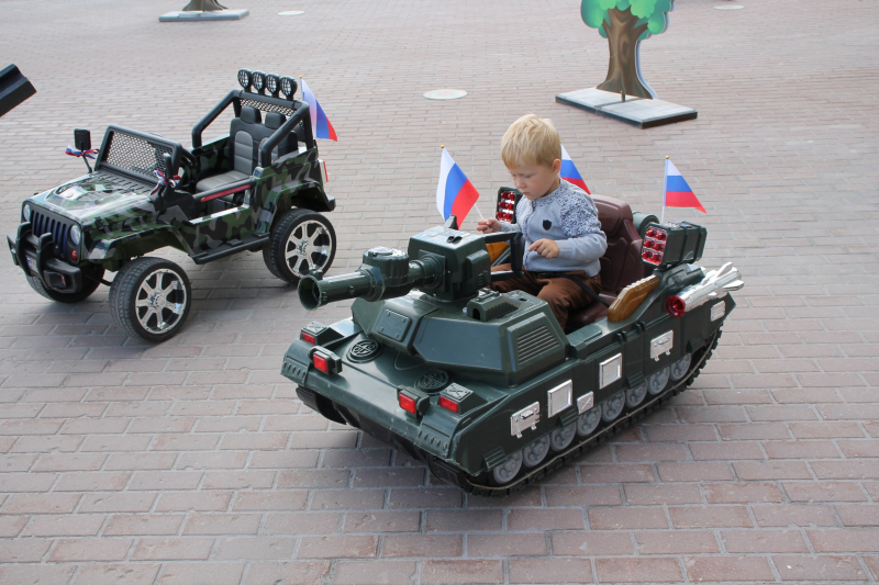 «Мой флаг, моя история»: посетители Тульского музея оружия присоединились к Всероссийской акции, посвященной Дню Государственного флага России Тульский Государственный Музей Оружия