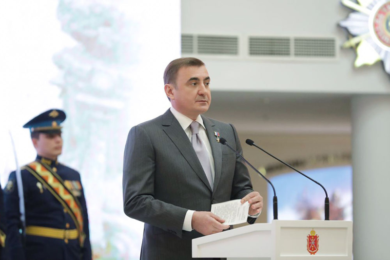 Губернатор Тульской области А.Г. Дюмин вручил ветеранам юбилейные медали «75 лет Победы в Великой Отечественной войне 1941-1945 гг.» в Тульском музее оружия Тульский Государственный Музей Оружия