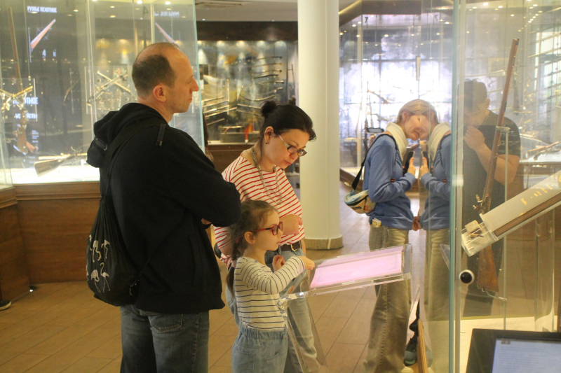 Более 11 000 тысяч туляков и гостей города-героя уже посетили музей оружия 8 и 9 Мая! Тульский Государственный Музей Оружия