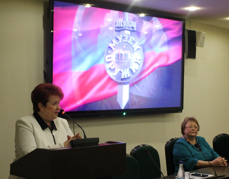 В Тульском государственном музее оружия состоялась встреча членов общественной палаты Тульской области, сотрудников музея и ветеранов-наставников, участников реализации проекта «Эстафета поко Тульский Государственный Музей Оружия