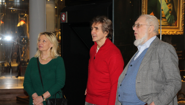 «Бесконечная благодарность лучшему музею России, современному, вневременному, затрагивающему душу человека». Искусствовед В.А. Дудаков Тульский Государственный Музей Оружия