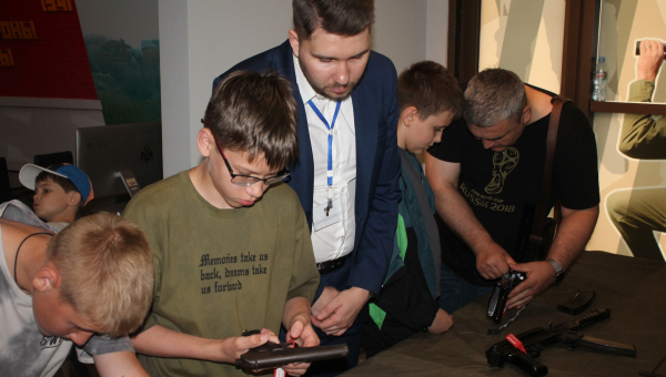 Праздничные мероприятия в Тульском музее оружия продолжаются! Тульский Государственный Музей Оружия