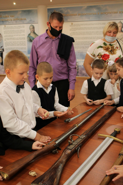 День Знаний в Тульском музее оружия: «Первоклассное путешествие в мир оружия» прошло на 5+! Тульский Государственный Музей Оружия