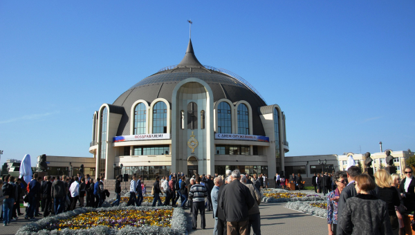 «Во всём мире нет таких городов, где была бы такая Аллея Славы знаменитых оружейников» Тульский Государственный Музей Оружия
