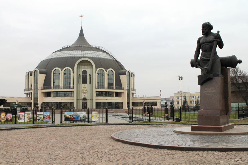 1 октября, в Международный день пожилых людей, пенсионеры смогут посетить Тульский музей оружия бесплатно Тульский Государственный Музей Оружия