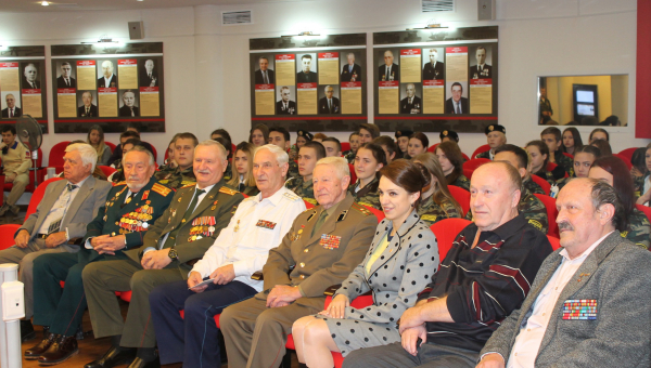 Впервые в музее оружия! Всероссийская акция «День в музее для российских кадет»! Тульский Государственный Музей Оружия