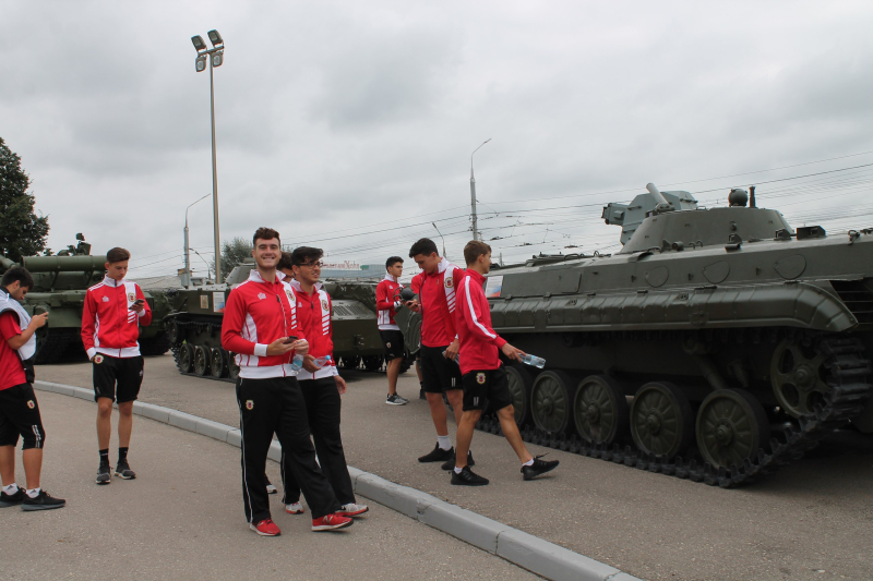 Тульский музей оружия посетили футболисты молодёжной сборной Гибралтара. Тульский Государственный Музей Оружия