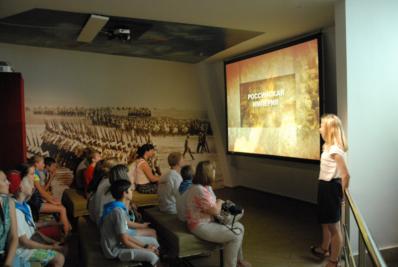 Свыше тысячи школьников «Маршруты Победы» привели в музей оружия! Тульский Государственный Музей Оружия