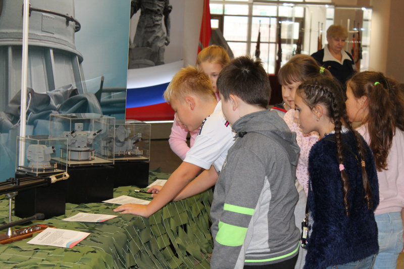 Школьники Подмосковья в поисках сокровищ Тульского волшебного «шлема Тульский Государственный Музей Оружия