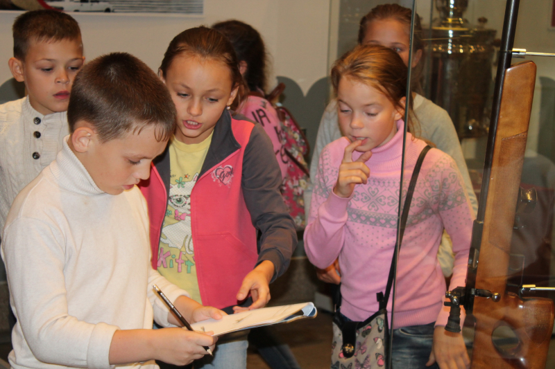 Школьники Подмосковья в поисках сокровищ Тульского волшебного «шлема Тульский Государственный Музей Оружия