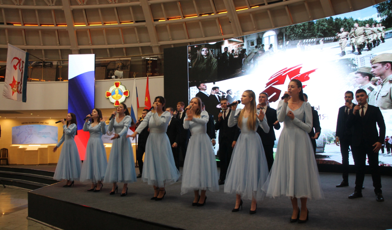 Тульский государственный музей оружия принимал участников автопробега в рамках проекта Ростовского регионального патриотического общественного движения «Дороги славы – наша история»! Тульский Государственный Музей Оружия