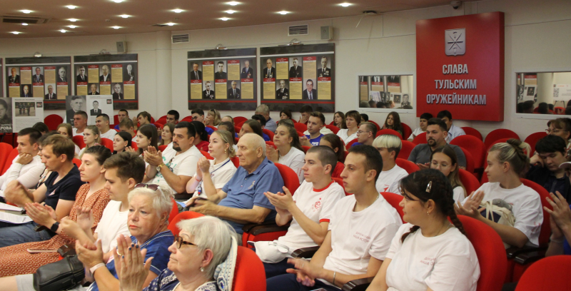 Тульский государственный музей оружия принимал участников автопробега в рамках проекта Ростовского регионального патриотического общественного движения «Дороги славы – наша история»! Тульский Государственный Музей Оружия