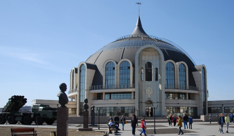 Друзья, внимание! 26 марта 2018 года санитарный день в здании-«шлеме» отменен! Тульский Государственный Музей Оружия