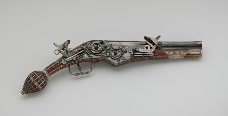 Пистолет колесцовый двуствольный - уникальный экспонат из собрания Государственного Эрмитажа в музее оружия Тульский Государственный Музей Оружия