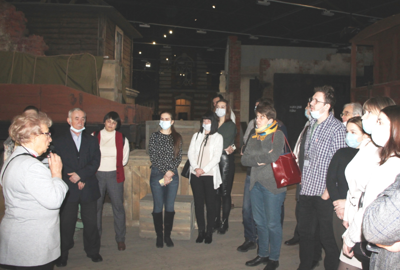 В рамках межмузейного партнерства и сотрудничества состоялся визит сотрудников Тульского государственного музея оружия в Музей обороны Тулы (парк «Патриот») Тульский Государственный Музей Оружия