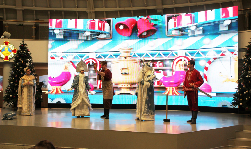 В Тульском музее оружия завершились детские новогодние представления! Более 1200 мальчишек и девчонок стали участниками увлекательного приключения-путешествия в волшебном Шлеме! Тульский Государственный Музей Оружия