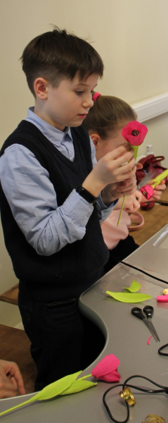 «Подарок маме своими руками!». Ежегодная предпраздничная акция в Тульском музее оружия Тульский Государственный Музей Оружия