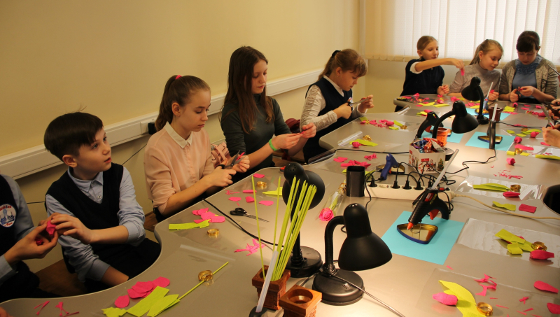 «Подарок маме своими руками!». Ежегодная предпраздничная акция в Тульском музее оружия Тульский Государственный Музей Оружия