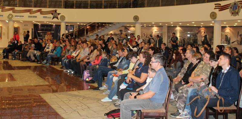 Праздничное представление театра «Несокрушимые» музея оружия в День Тульской области и города-героя Тулы Тульский Государственный Музей Оружия