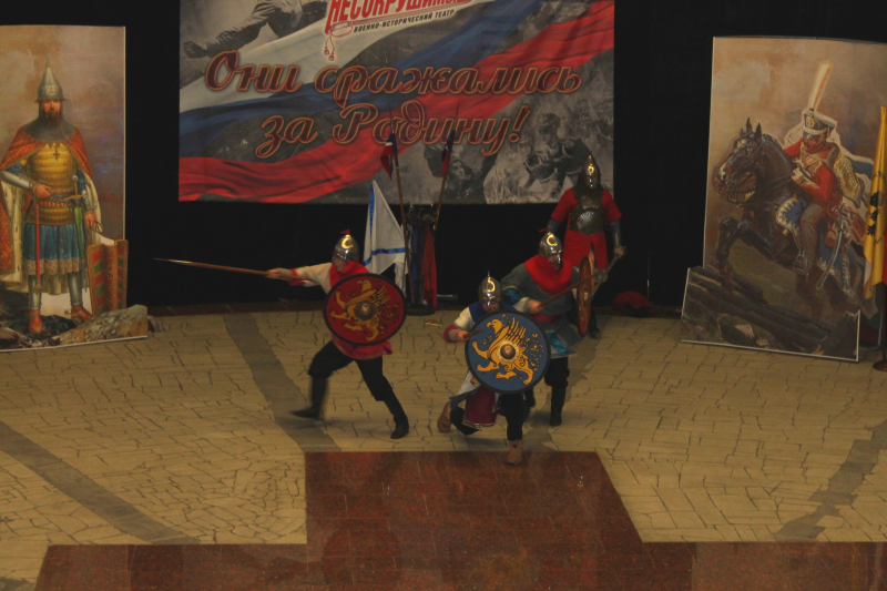 Праздничное представление театра «Несокрушимые» музея оружия в День Тульской области и города-героя Тулы Тульский Государственный Музей Оружия
