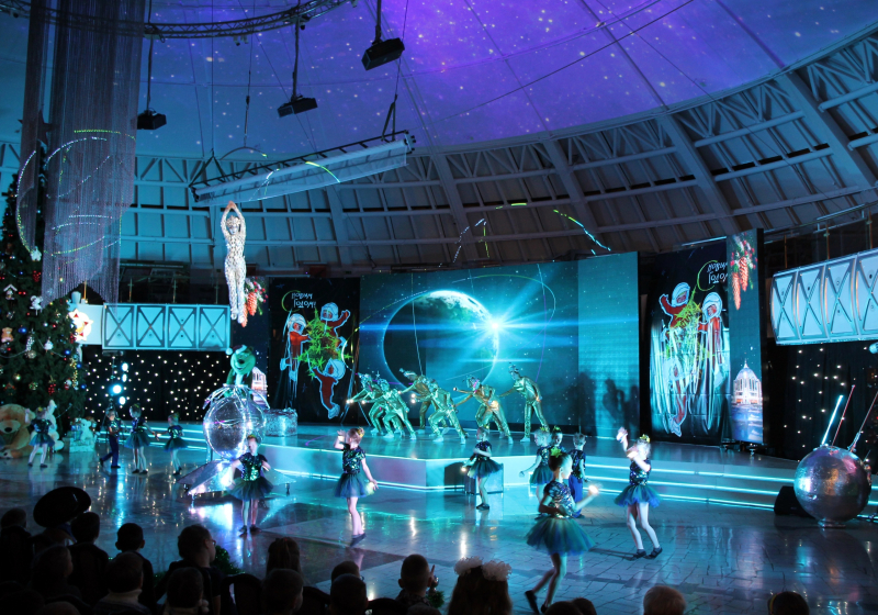 «"Звездный дозор Богатырского Шлема" сразил наповал! Необыкновенно креативное новогоднее представление точно запомнится до следующего года!» Тульский Государственный Музей Оружия