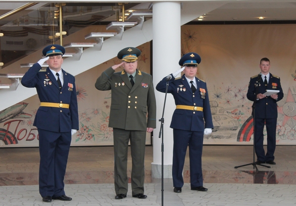 «Вручаемое знамя - олицетворение чести, доблести, славы и боевых традиций!» Тульский Государственный Музей Оружия