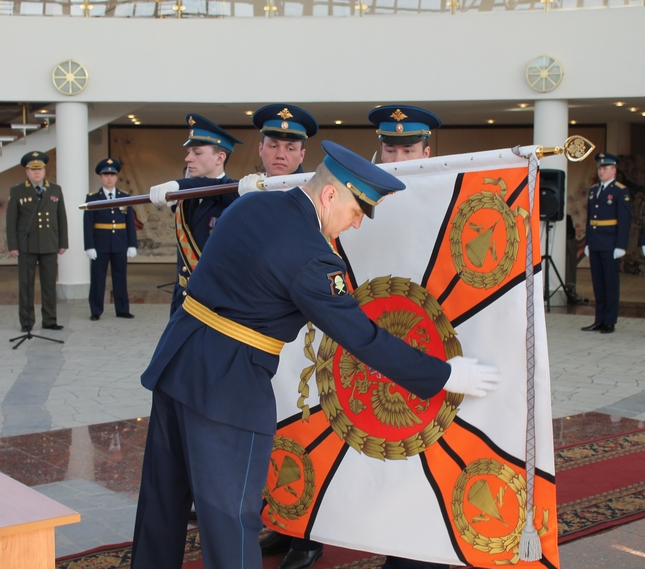 «Вручаемое знамя - олицетворение чести, доблести, славы и боевых традиций!» Тульский Государственный Музей Оружия