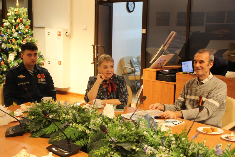 В Тульском государственном музее оружия в Библиотечно-информационном центре «Оружие. Память. Патриотизм» состоялось заседание Клуба боевых друзей музея Тульский Государственный Музей Оружия