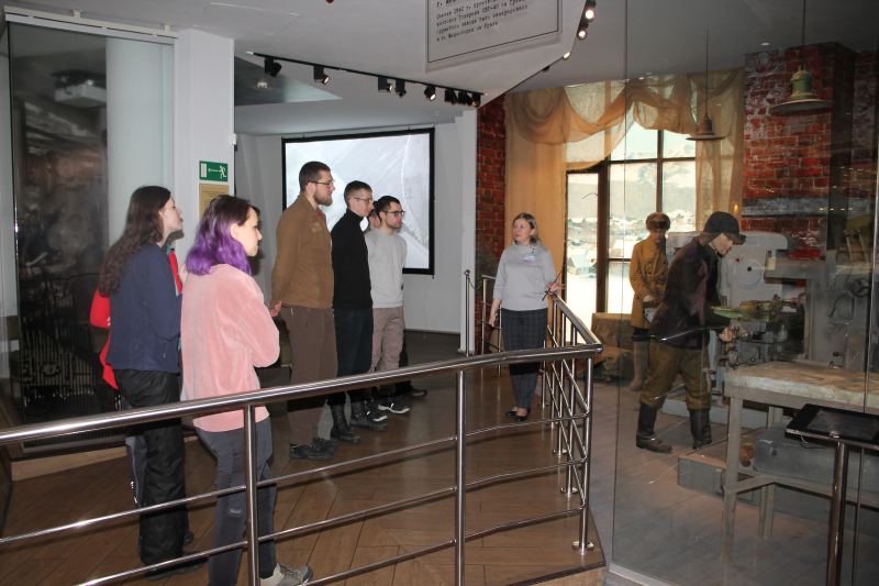 В музее оружия прошла встреча с делегацией молодежи г. Рязань - участниками межрегиональной патриотической акции «Линии жизни» Тульский Государственный Музей Оружия