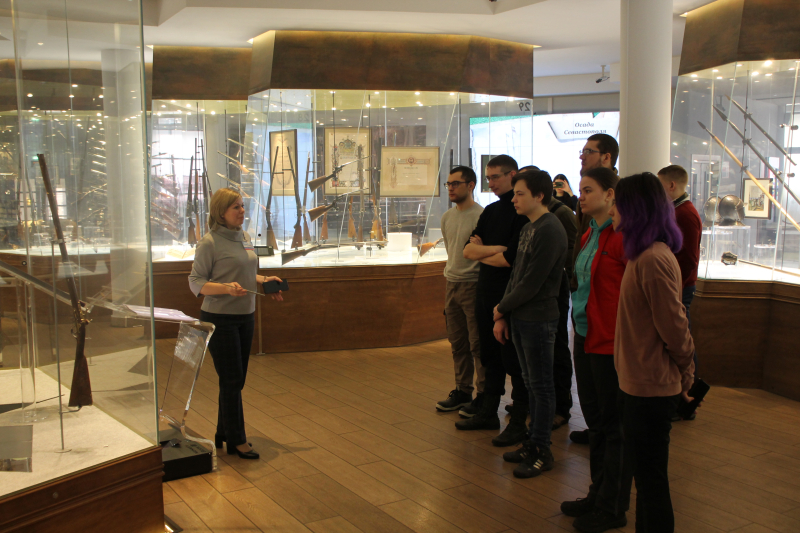 В музее оружия прошла встреча с делегацией молодежи г. Рязань - участниками межрегиональной патриотической акции «Линии жизни» Тульский Государственный Музей Оружия