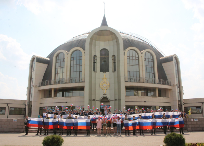 Друзья, в программе праздничных мероприятий музея оружия - онлайн экскурсии по суперсовременной экспозиции Тульский Государственный Музей Оружия