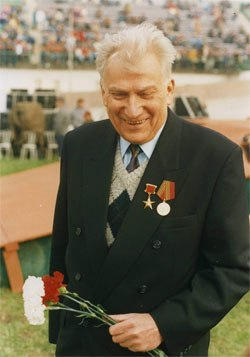 Приглашаем на торжественное открытие бюста В.С. Усова на Аллее Славы музея оружия. Тульский Государственный Музей Оружия