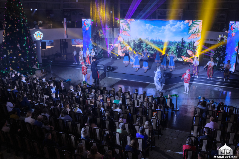 В Тульском государственном музее оружия по доброй традиции стартовали масштабные праздничные детские новогодние театрализованные представления! Тульский Государственный Музей Оружия