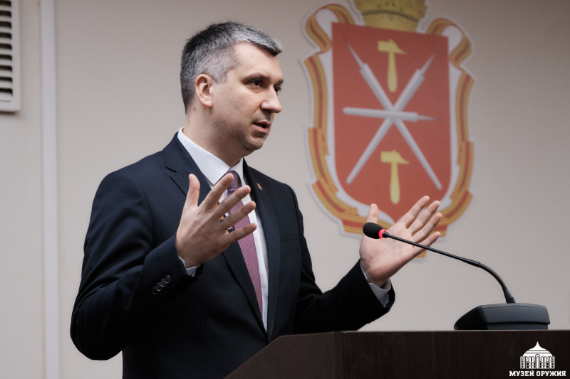 Директором Тульского государственного музея оружия назначен Никита Владимирович Аникин Тульский Государственный Музей Оружия